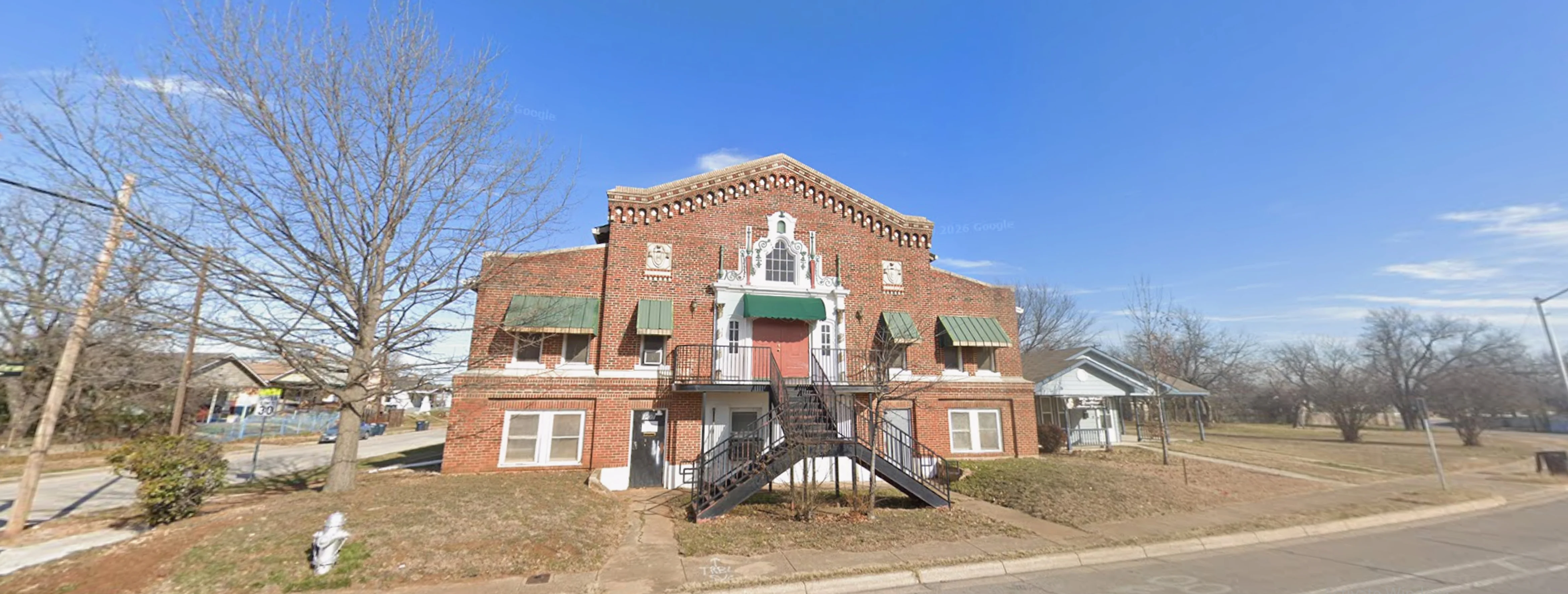 Exterior view of Masjid of Al Islam Fort Worth building